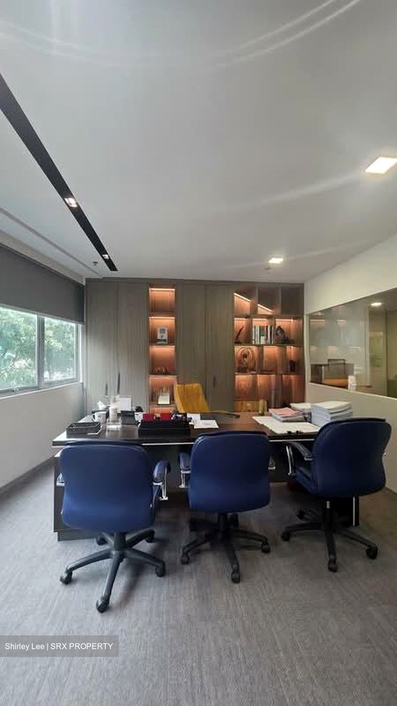 Entrepreneur Business Centre (D14), Factory #583274741
